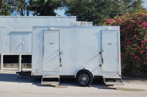 Experience unparalleled comfort with PCS Rentals' luxury restroom trailers in Tampa. Perfect for weddings, events, and corporate gatherings.