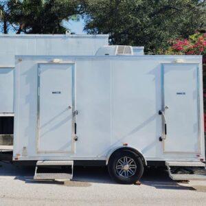 Experience unparalleled comfort with PCS Rentals' luxury restroom trailers in Tampa. Perfect for weddings, events, and corporate gatherings.