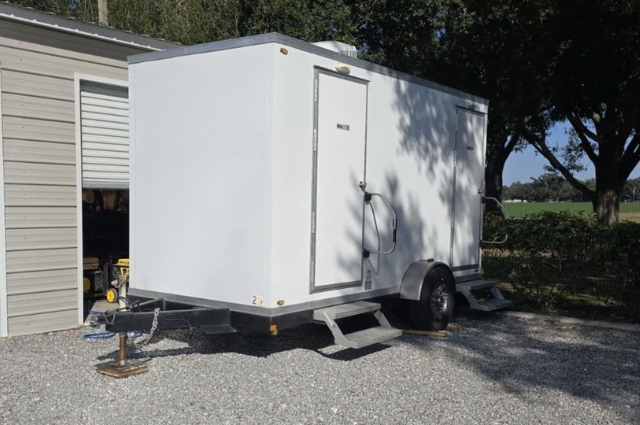 Restroom Trailer Rental in Odessa, FL 16